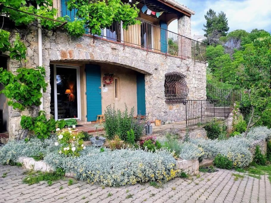La Maison De Ninia Ferienhaus *